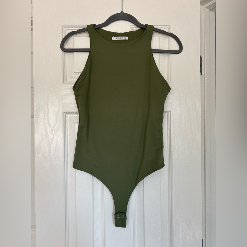 ReoRia Women’s Olive Green Thong Bodysuit